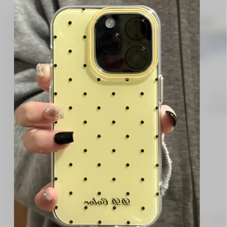 奶黄英文波点苹果适用16小米15iphone14promax华为p70IMD手机壳SS