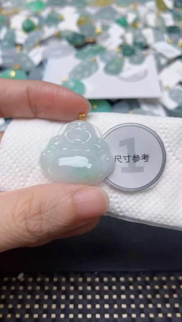 颈饰18K金镶嵌翡翠天然缅甸A货翡翠