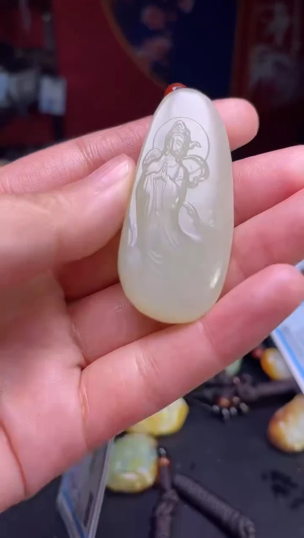 颈饰未镶嵌和田玉1