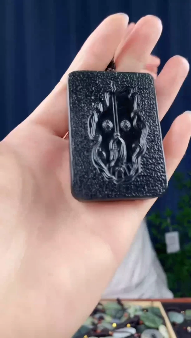 未镶嵌和田玉挂件拍一发一，多样性发货