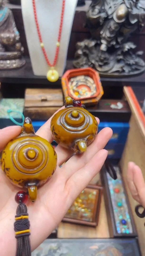 【闪购商品】蜜蜡裸石未镶嵌欣妹专属精选链接a343646