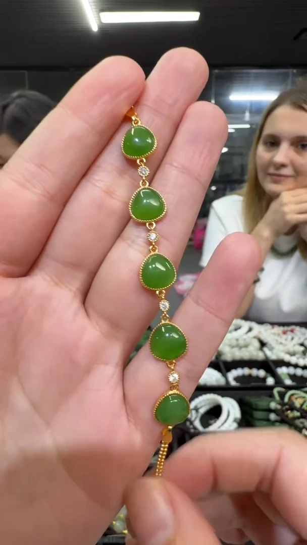 未镶嵌手链和田玉假一罚三