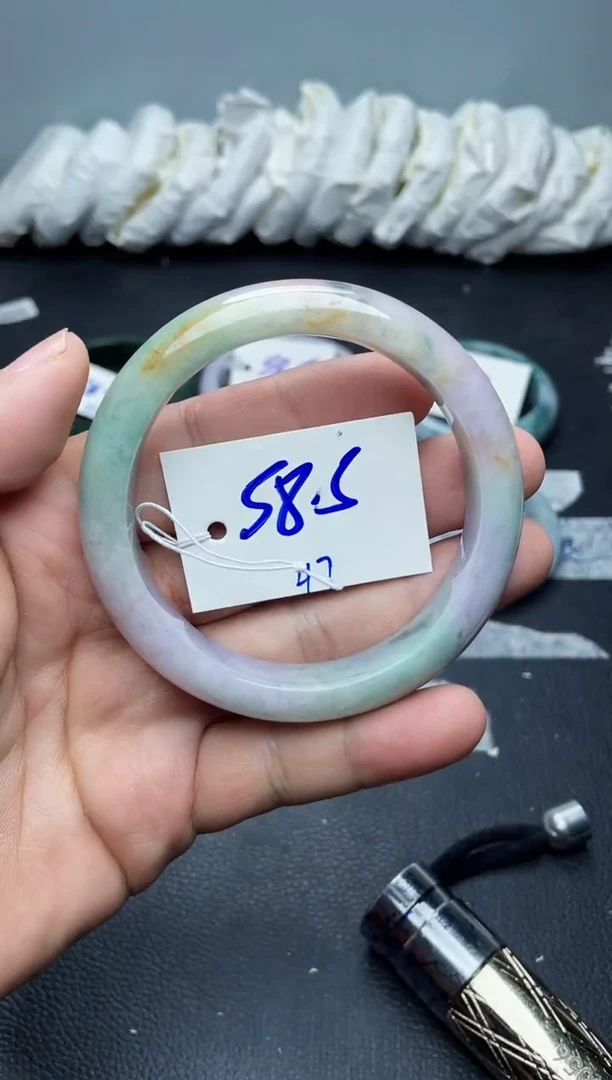 未镶嵌手镯翡翠47
