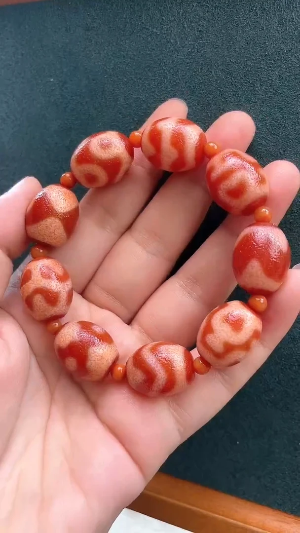 玛瑙/玉髓1未镶嵌         1