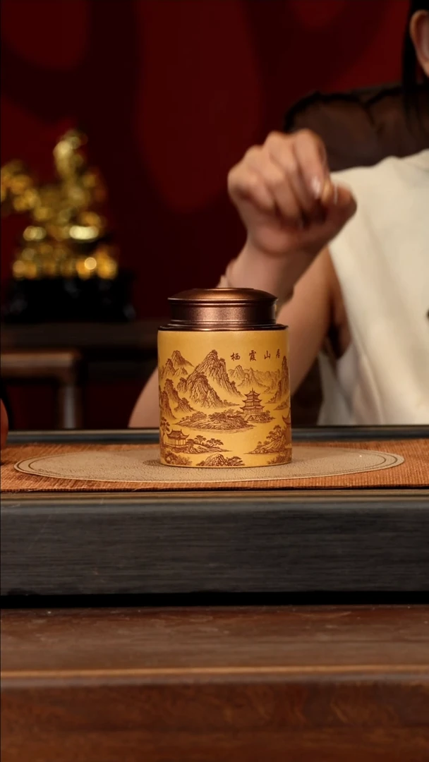 宜兴紫砂团团紫砂精选茶叶罐