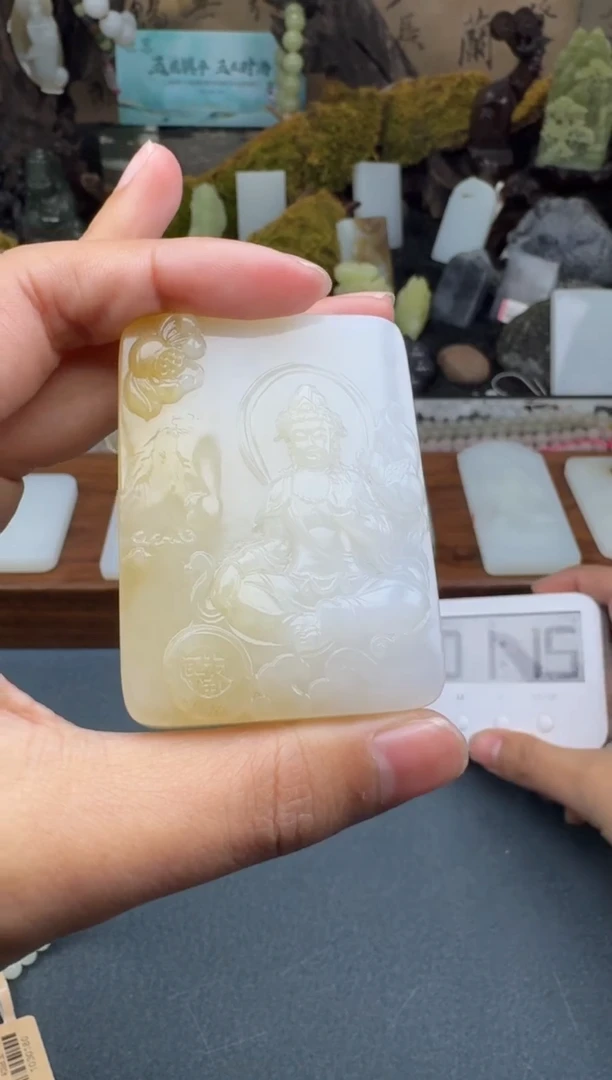 【闪购商品】和田玉颈饰未镶嵌菲菲