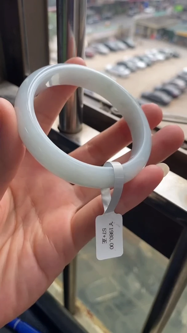 未镶嵌手镯翡翠//20254892   57正圈