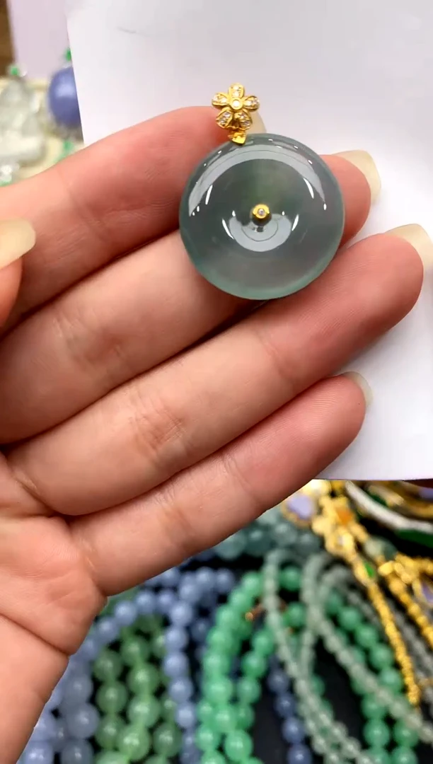 翡翠18K金镶嵌颈饰370-中国好珍宝