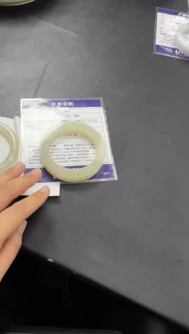 【闪购商品】定制翡翠手镯未镶嵌正圈圆条HFA/6DZS