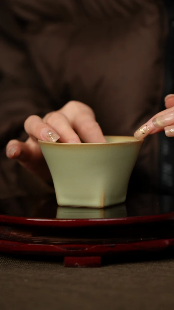 全品 粉青 天圆地方