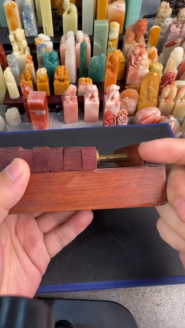 【闪购商品】青田石印石实木印床