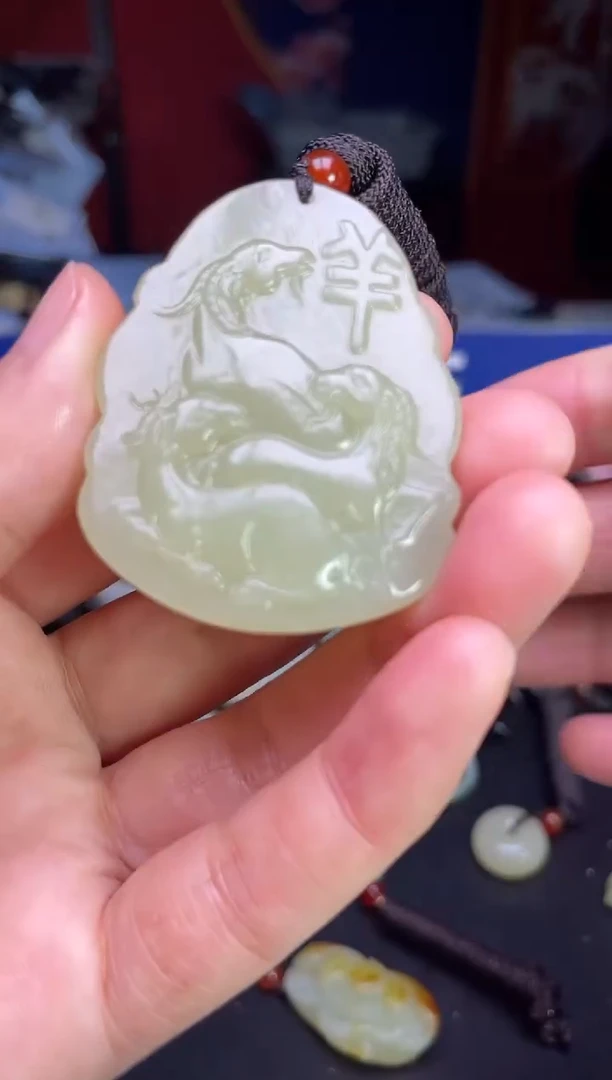 颈饰未镶嵌和田玉123