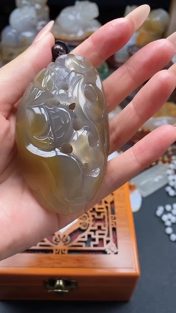 【闪购商品】玛瑙/玉髓颈饰合金dd