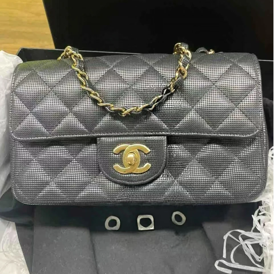 95新 Chanel/香奈儿 青奢荟/黑金大迷你链条包/15年/64505