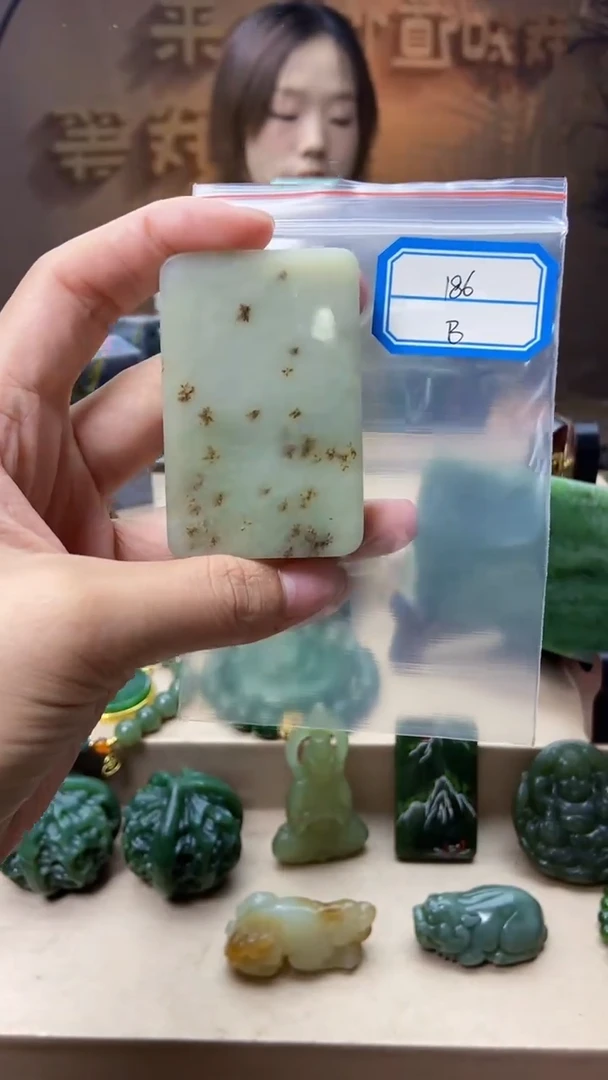 和田玉未镶嵌挂件1