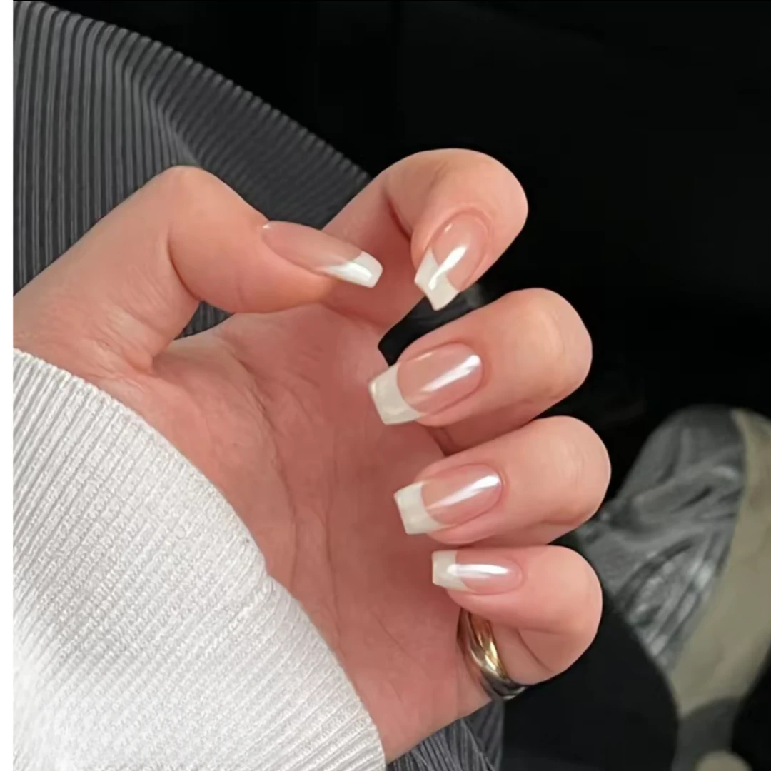 夏季新款显白【月光之夜】纯手工穿戴甲高级感白月光美甲甲片纯色