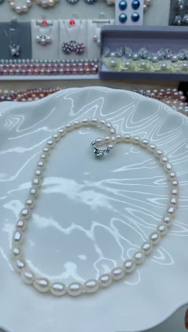颈饰未镶嵌淡水珍珠孙****）多样性发其一（非无瑕）