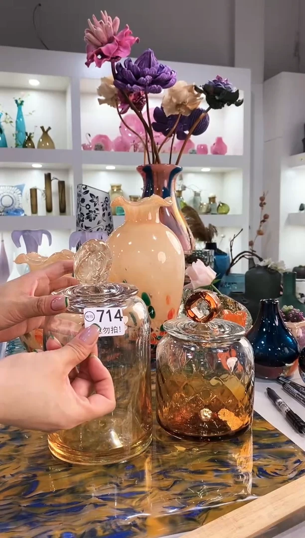 英***屋慕忆家手作琉璃花瓶一对  714