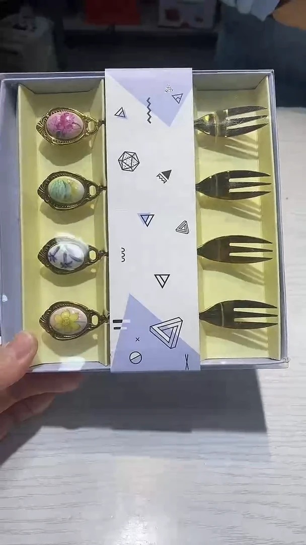 瓷片生活的本意就是开心@@1