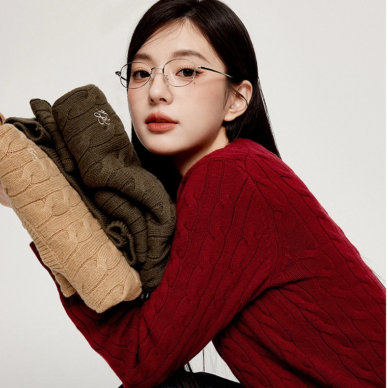诗凡黎miu系绞花全羊毛针织衫秋安可拉红高知刺绣套头衫SF8331131
