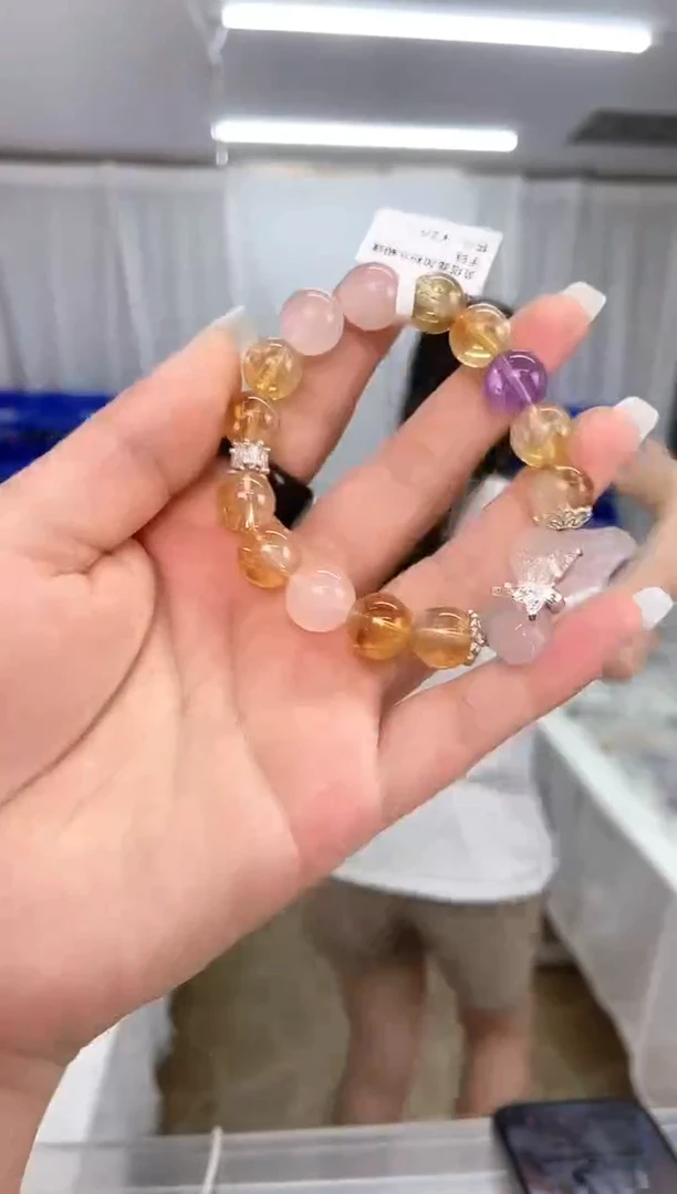 水晶手链未镶嵌天然珠宝多样性发其一