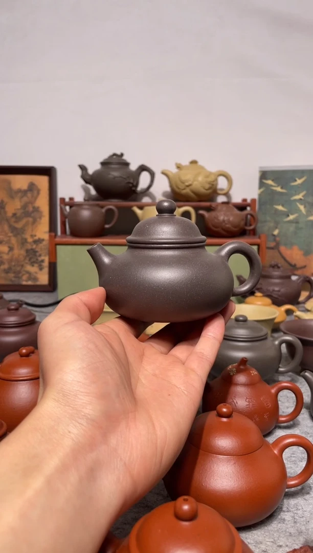 茶壶紫砂四号井紫泥半手工  容天210cc