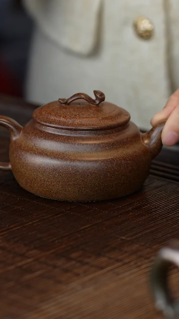 茶壶紫砂宜兴紫砂壶  h90141