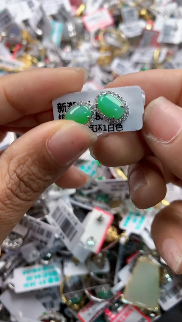银S925镶嵌戒指翡翠10    8