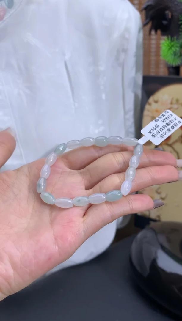 【闪购商品】翡翠手链未镶嵌卡5.6mm