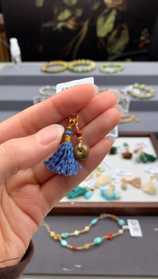 未镶嵌提溜南红玛瑙茜.T197