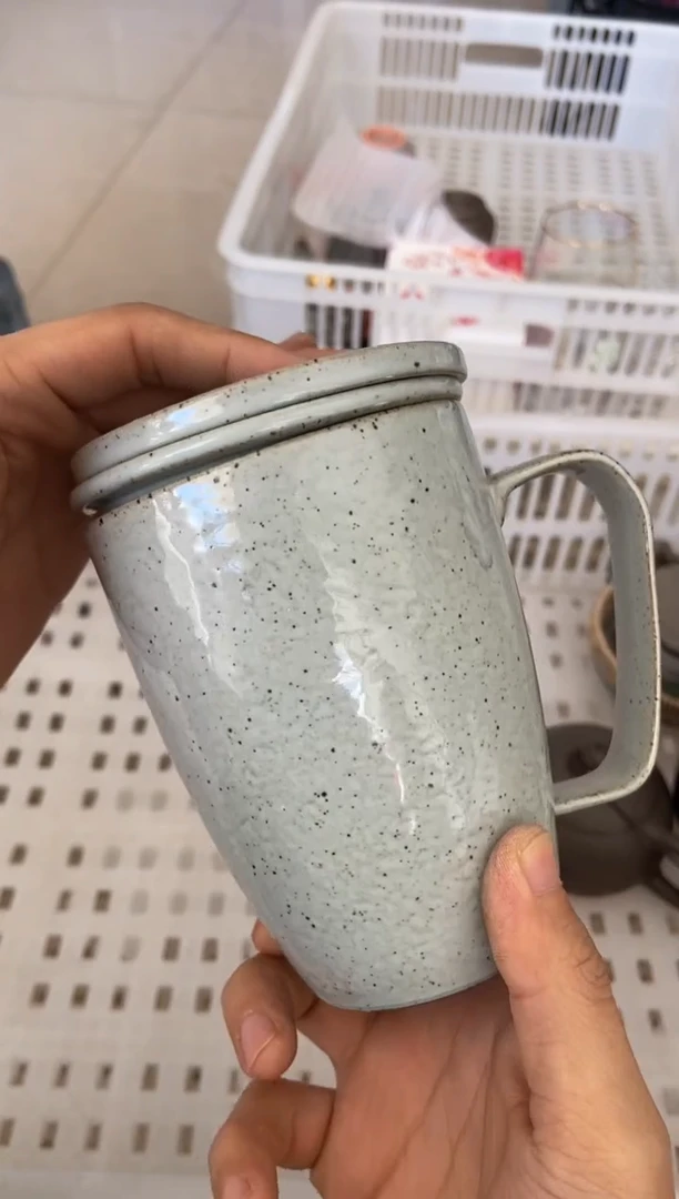 杯无运费险有瑕疵的摄影的产品有使用过的痕迹有点脏介意勿拍