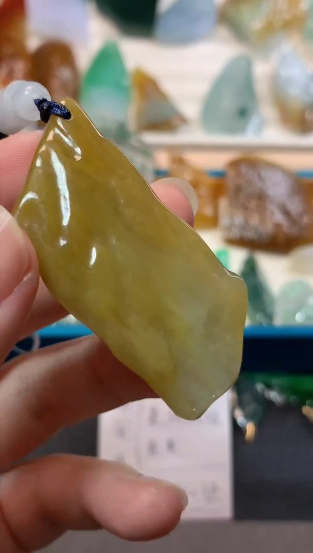 吊坠(不含链)未镶嵌翡翠吊坠