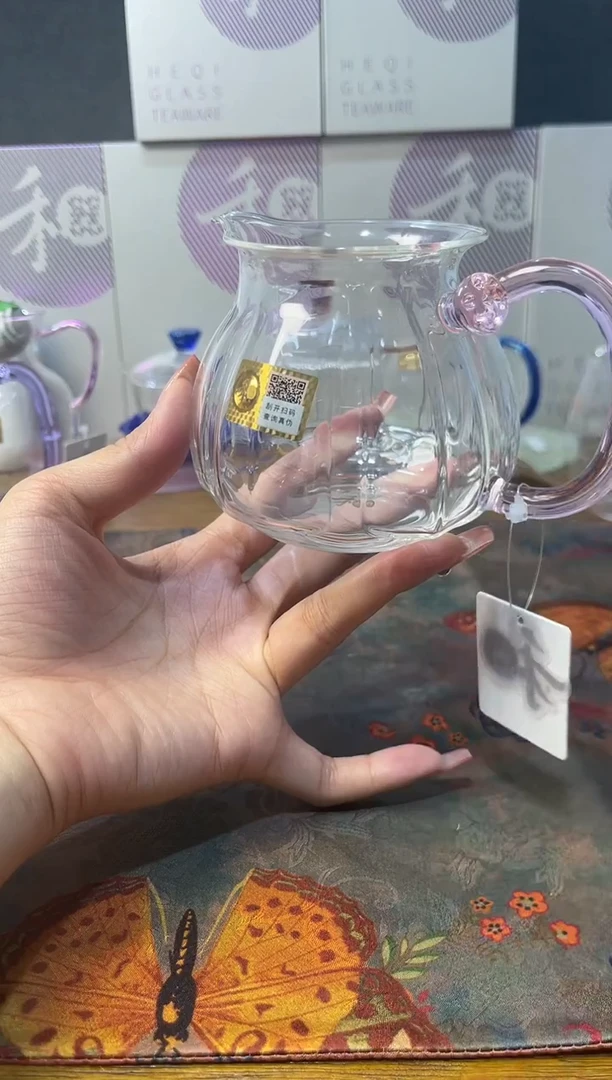 莲君茶海浅粉。。。。。。。