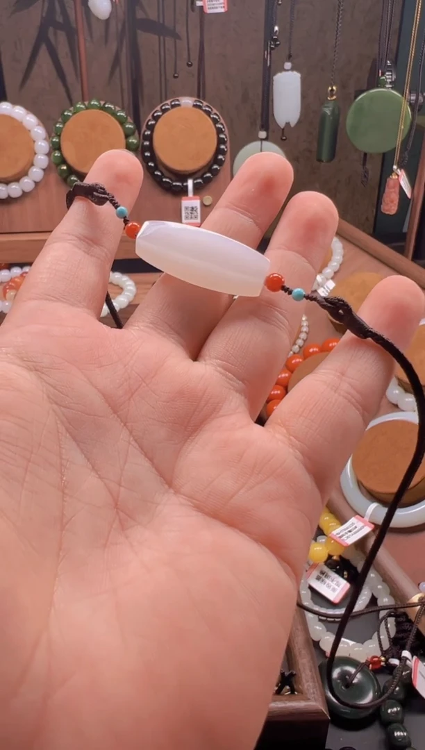 吊坠(不含链)未镶嵌和田玉白玉勒子吊坠