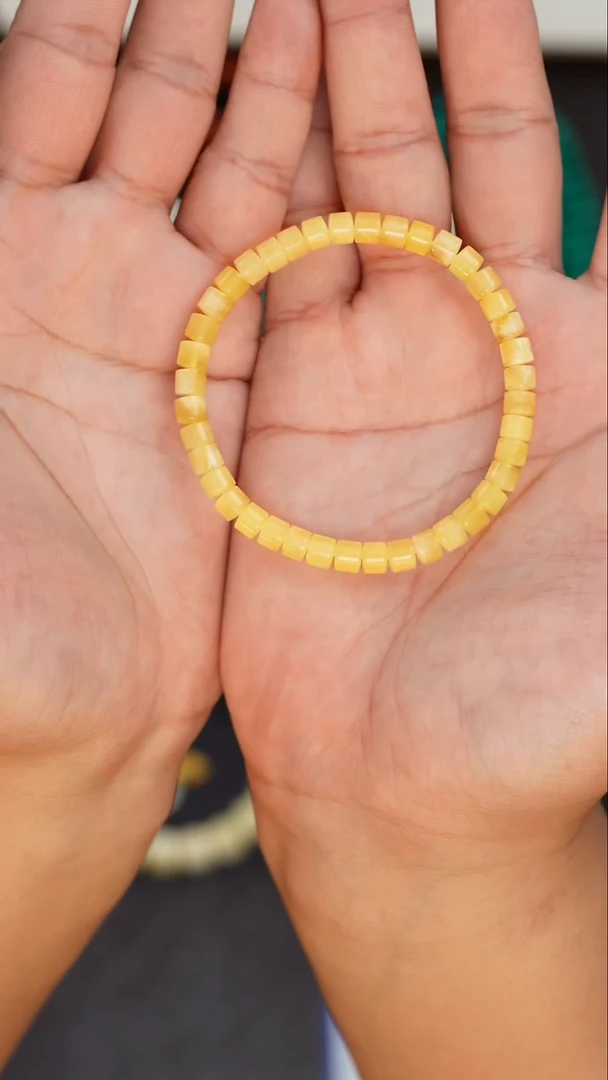 【闪购商品】蜜蜡裸石未镶嵌蜜蜡手串