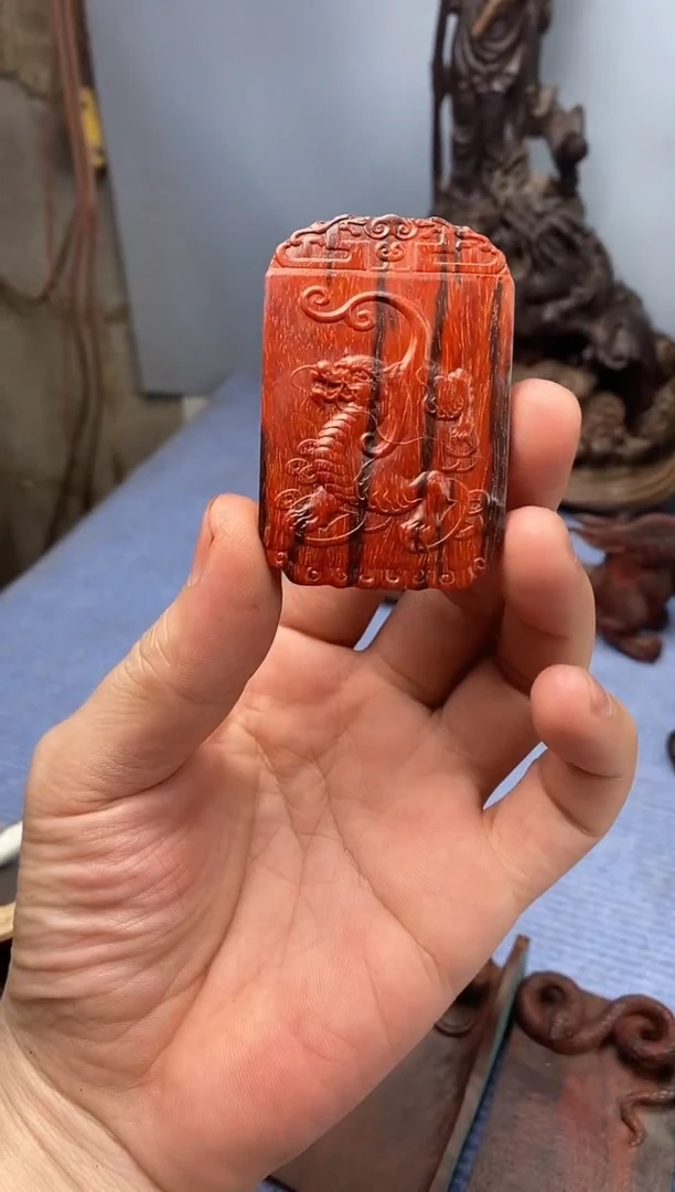 檀香紫檀（小叶紫檀）軍牌子