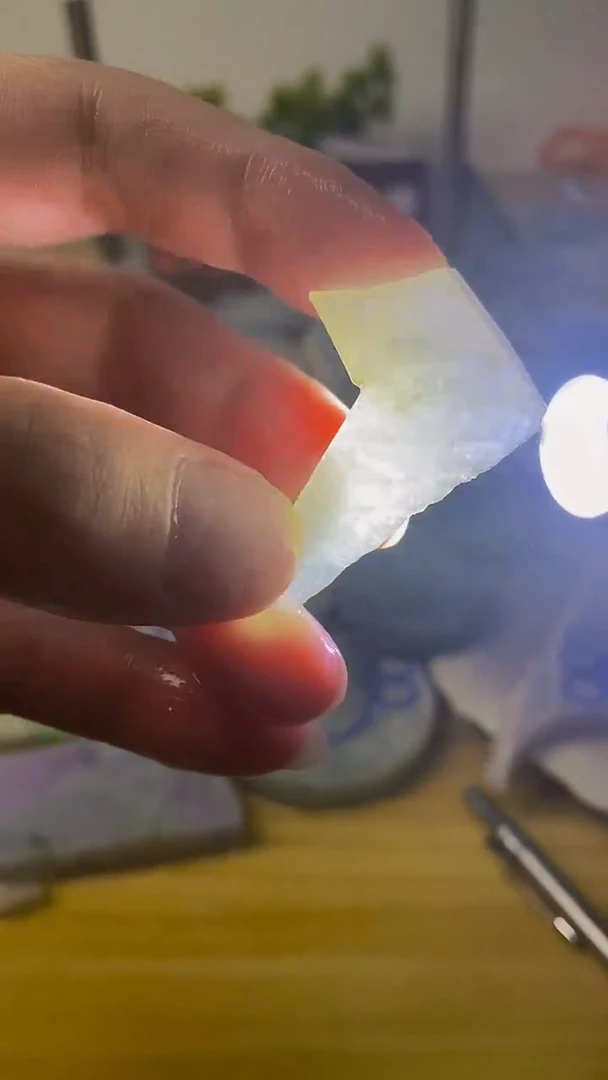 翡翠裸石天然A货缅甸翡翠高品质边角料117