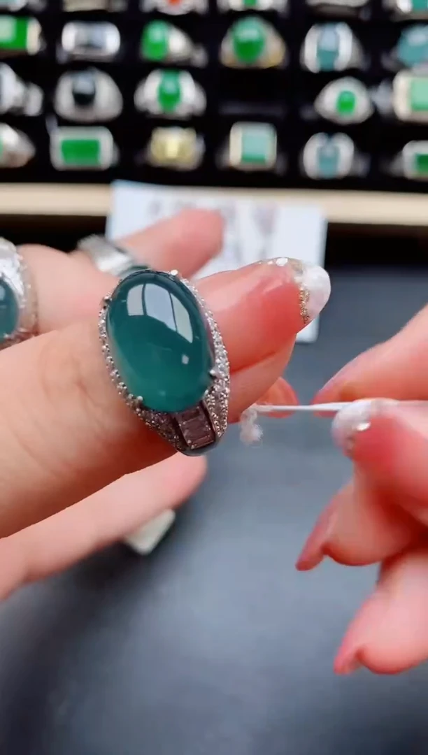 【闪购商品】翡翠戒指银S925镶嵌12121