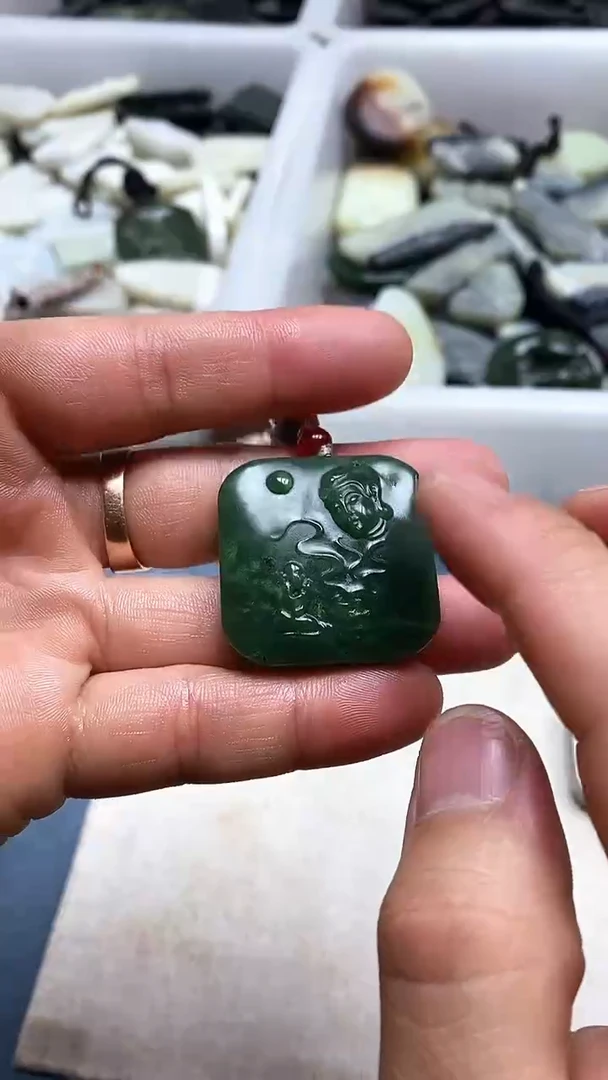 吊坠(不含链)未镶嵌和田玉1