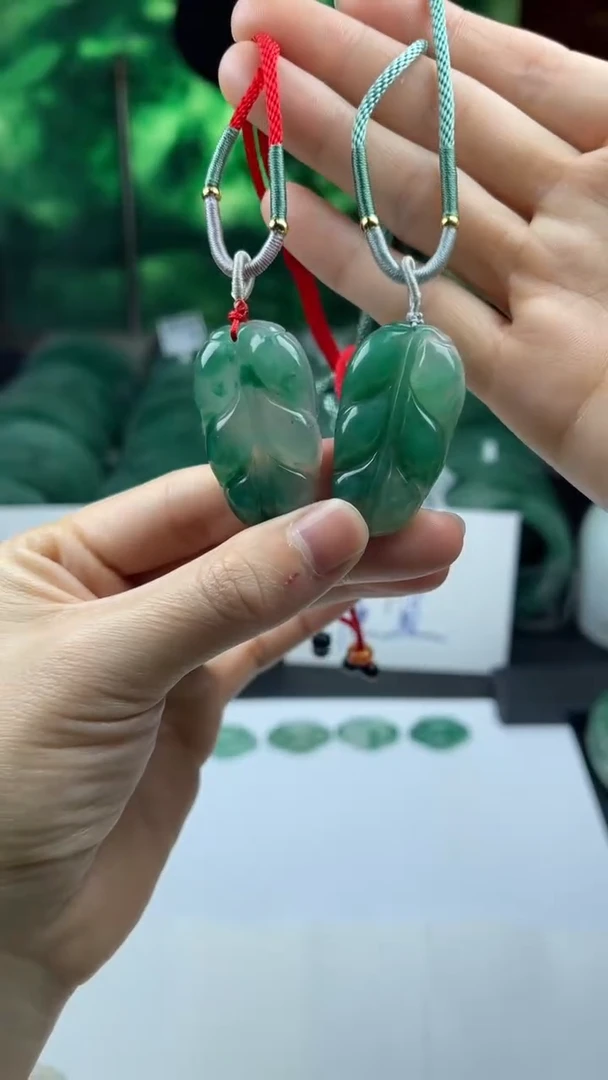 【闪购商品】石英质玉颈饰未镶嵌天然非洲翠叶子多样性发一件