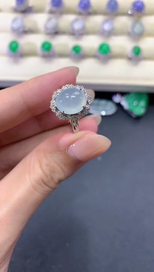 【闪购商品】翡翠戒指18K金镶嵌a132
