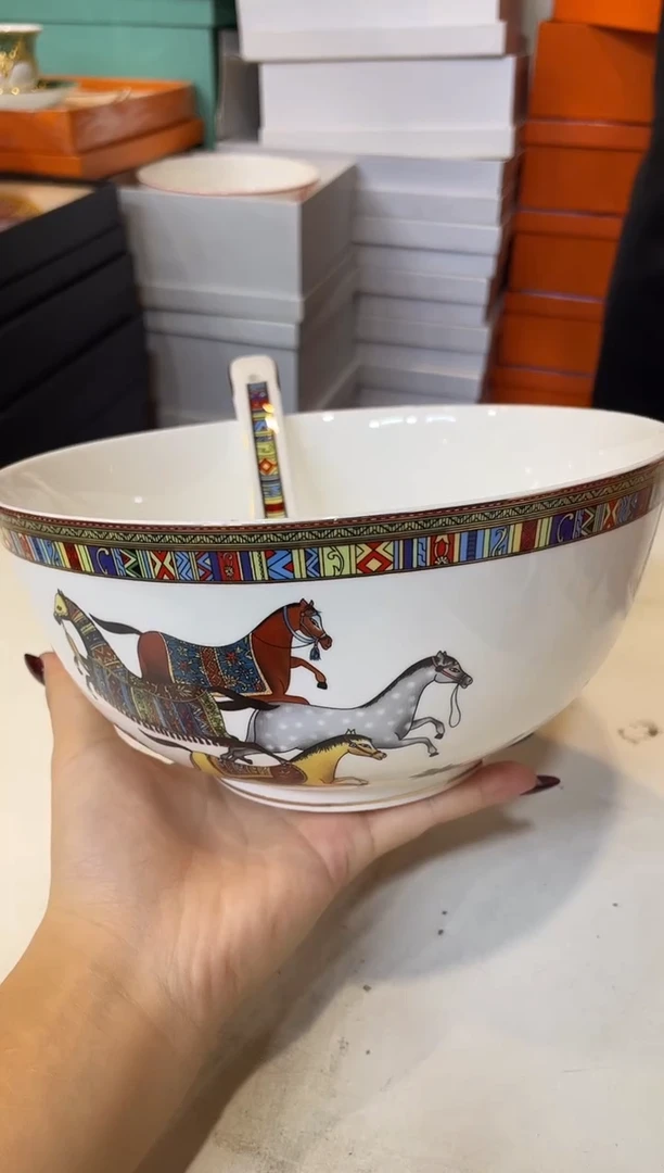 杯鸿辉家品牌瓷器，京东包邮！