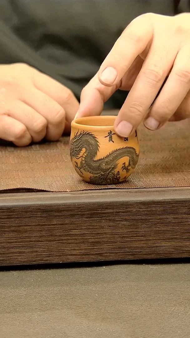 茶盏222.。。。。。。。。
