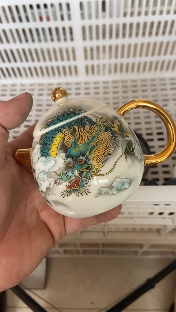 无运费险有瑕疵的摄影的产品有使用过的痕迹有点脏介意勿拍