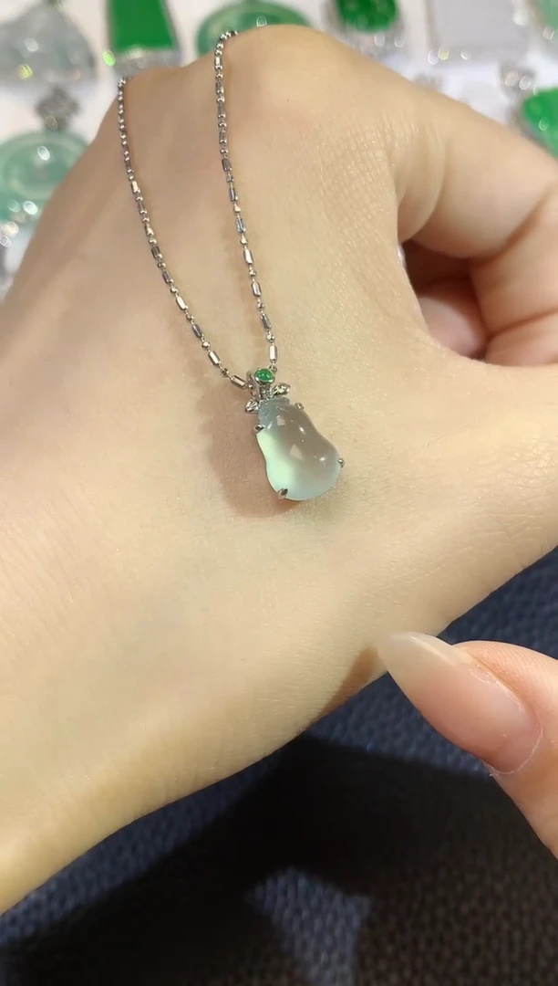 翡翠18K金镶嵌吊坠(不含链)Z13