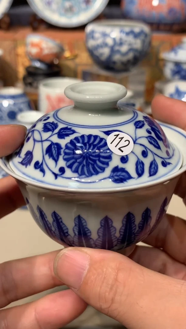 小***华112青花缠枝芭蕉盖碗xn103