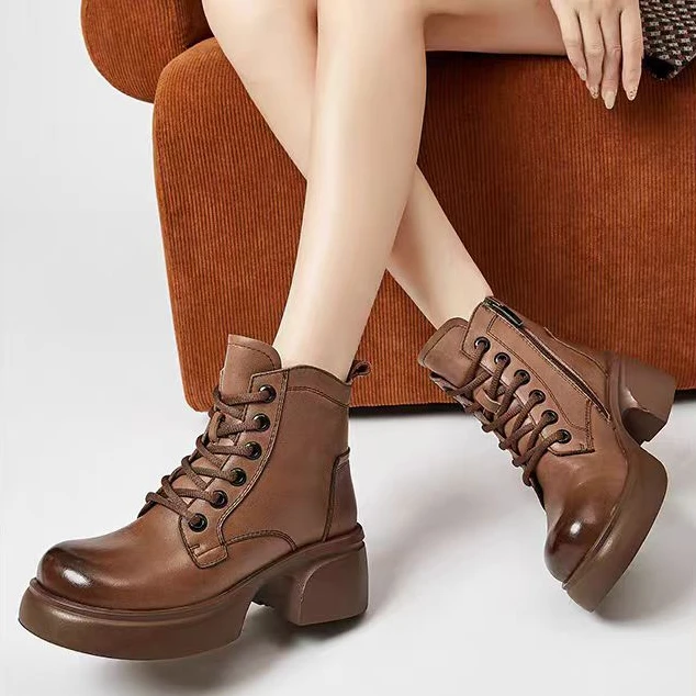 时尚百搭秋冬新款系带马丁靴复古厚底英伦风冬季圆头短靴16E06