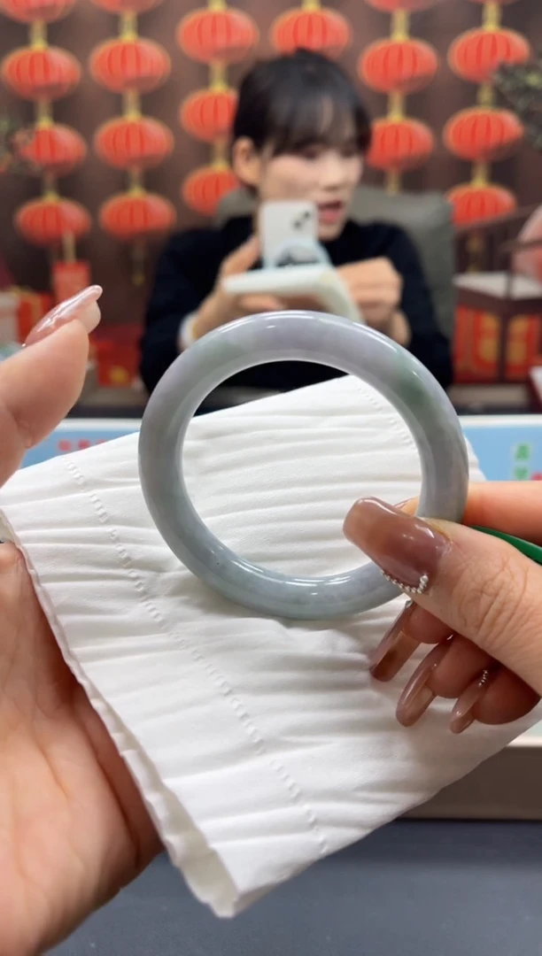 【闪购商品】翡翠手镯未镶嵌00003012