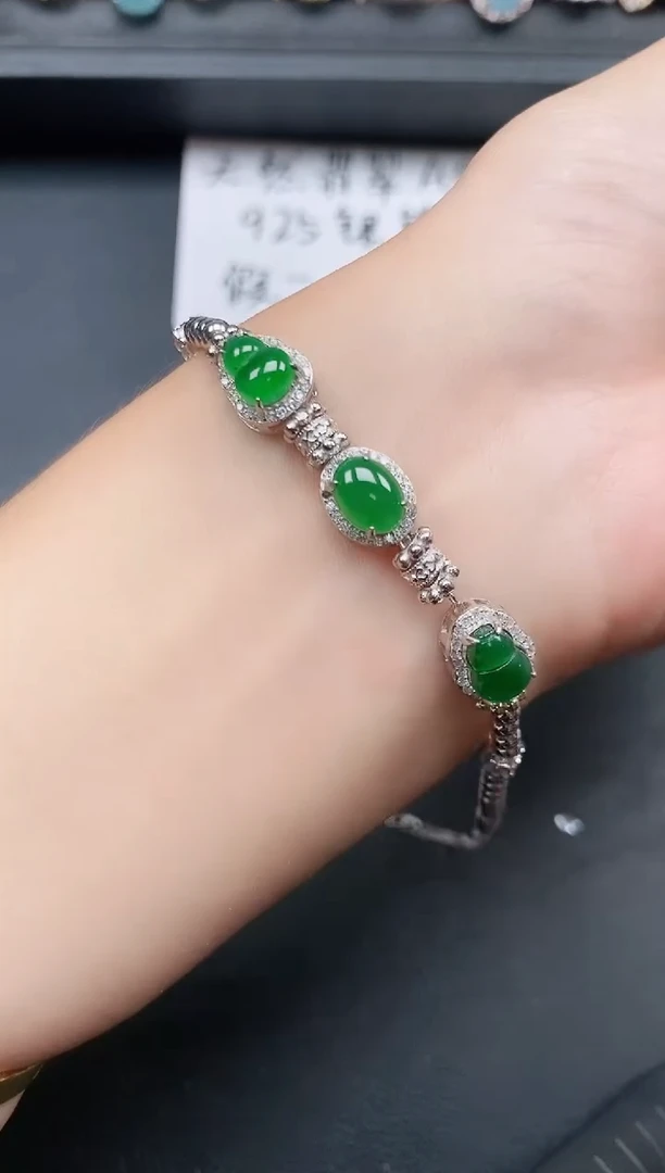 银S925镶嵌戒指翡翠1111