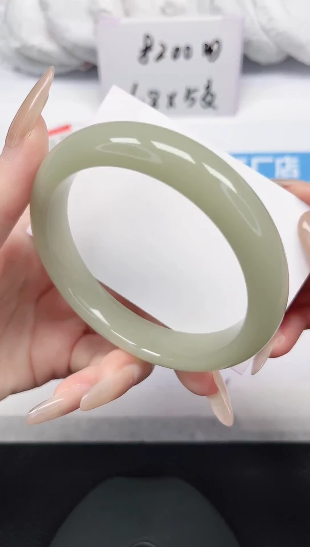 未镶嵌手镯石英岩玉56-62/63